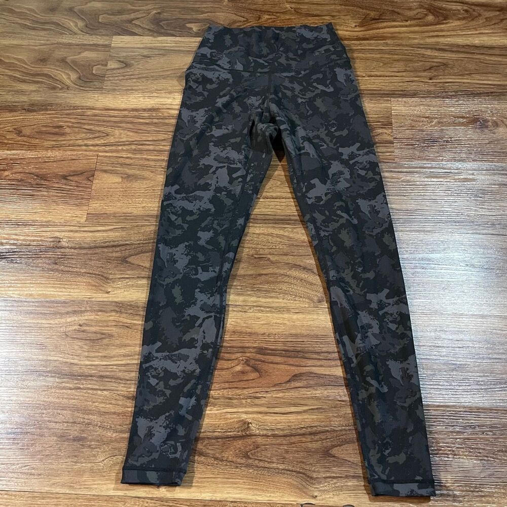 Colorful Koala Camo Gray Stretch High Rise Leggings Women’s Size Small